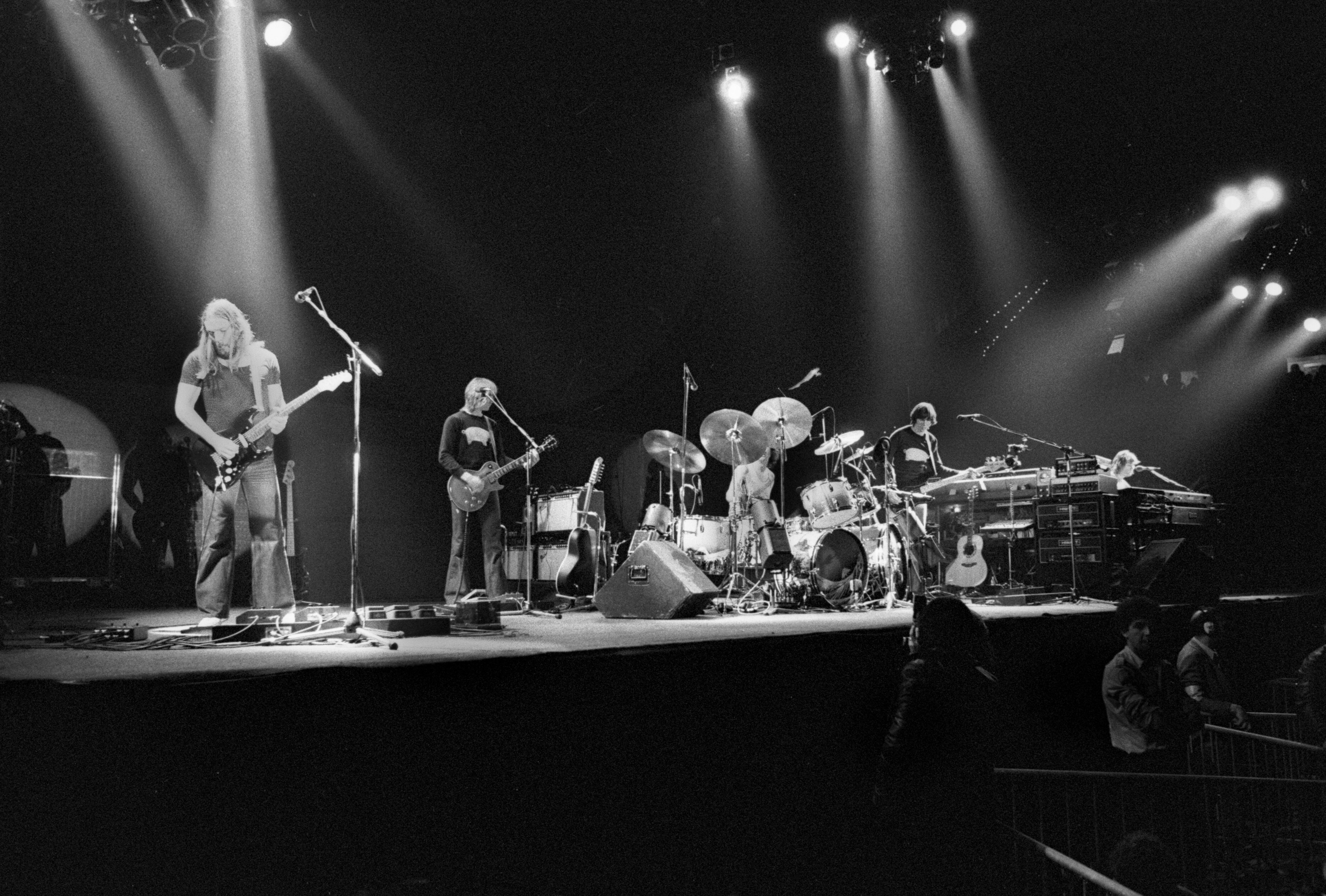 Pink Floyd en el escenario de Ahoy,Rotterdam, en 1977