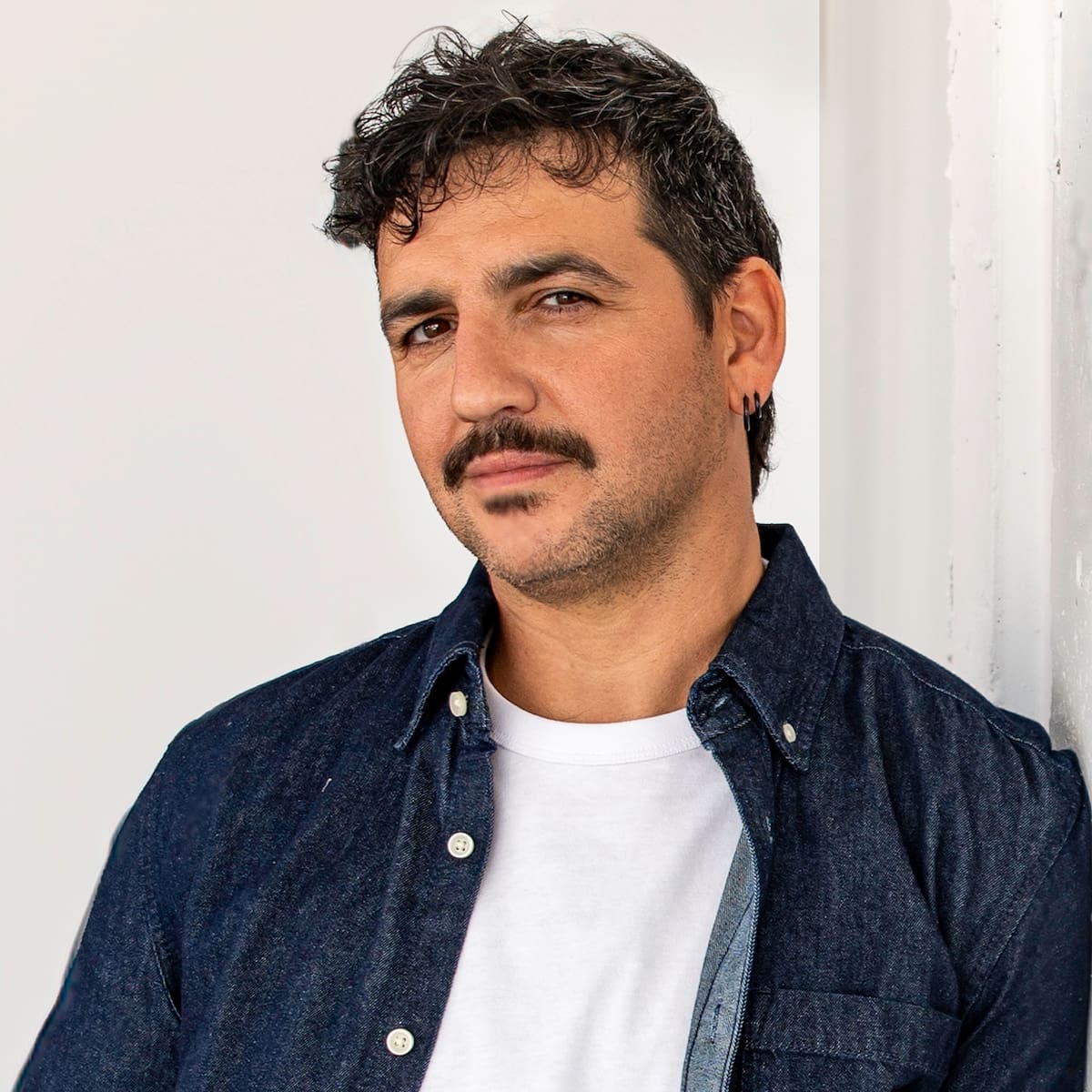 Fran Perea sobre 'Aída' y algo similar con 'Los Serrano': "Creo que estaríamos todos muy dispuestos a participar en algo así"