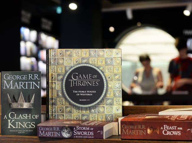 Una selección de los libros del universo de Juego de Tronos