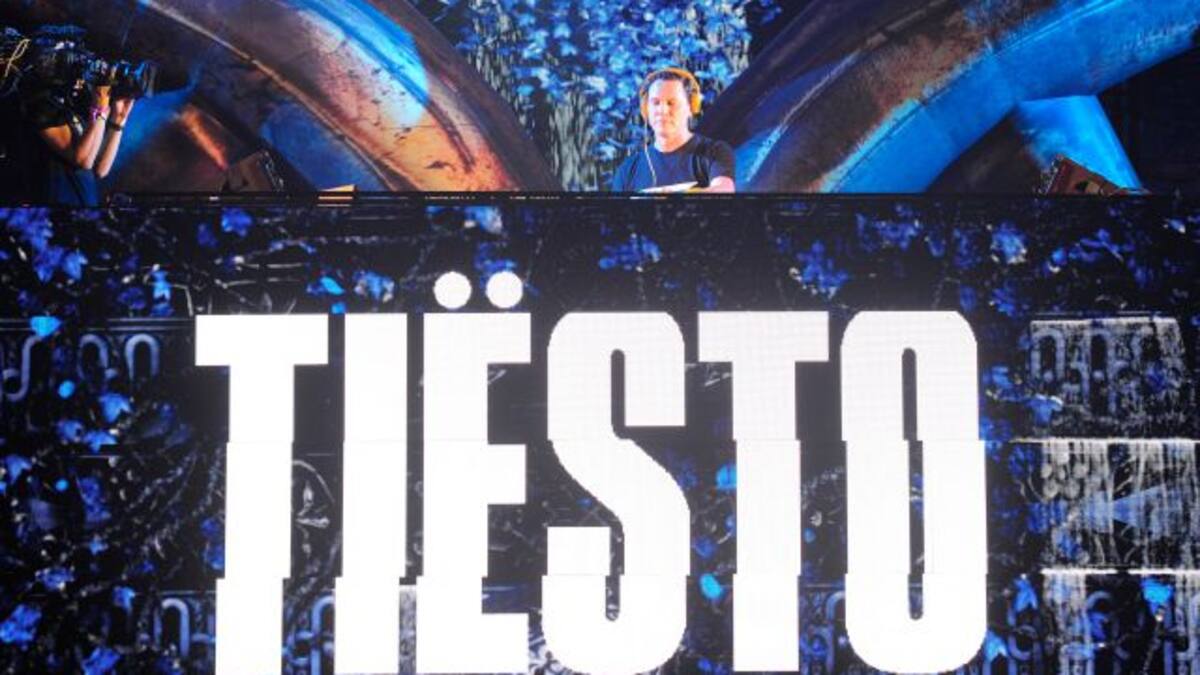 DJ Tiesto y Aloe Blacc presentan "Carry Me Home"