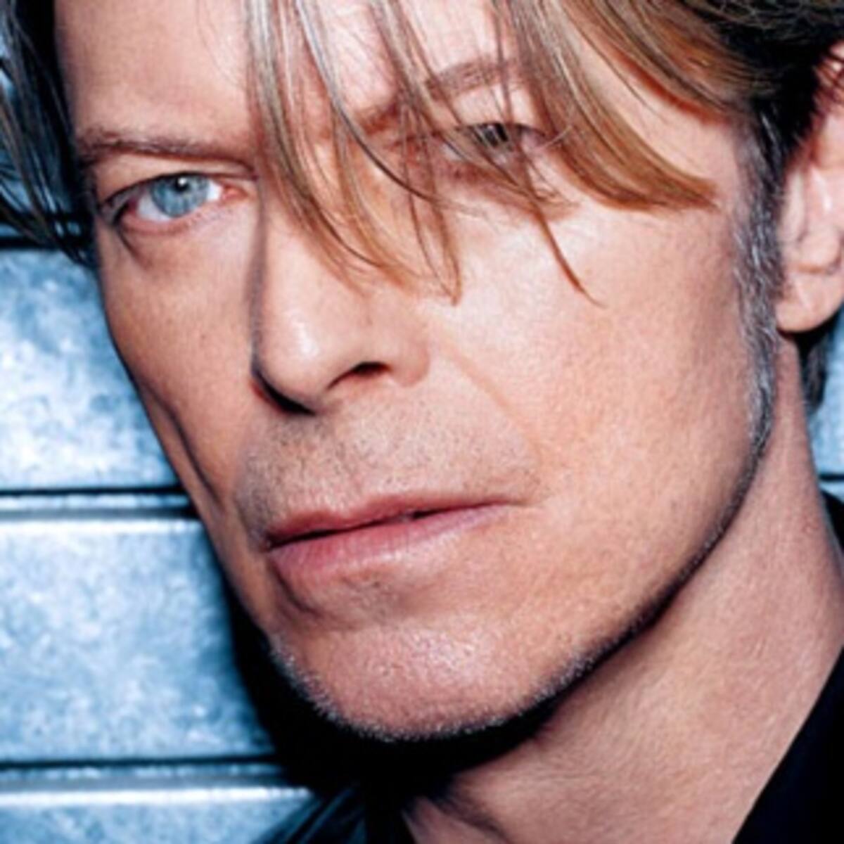 Muere David Bowie