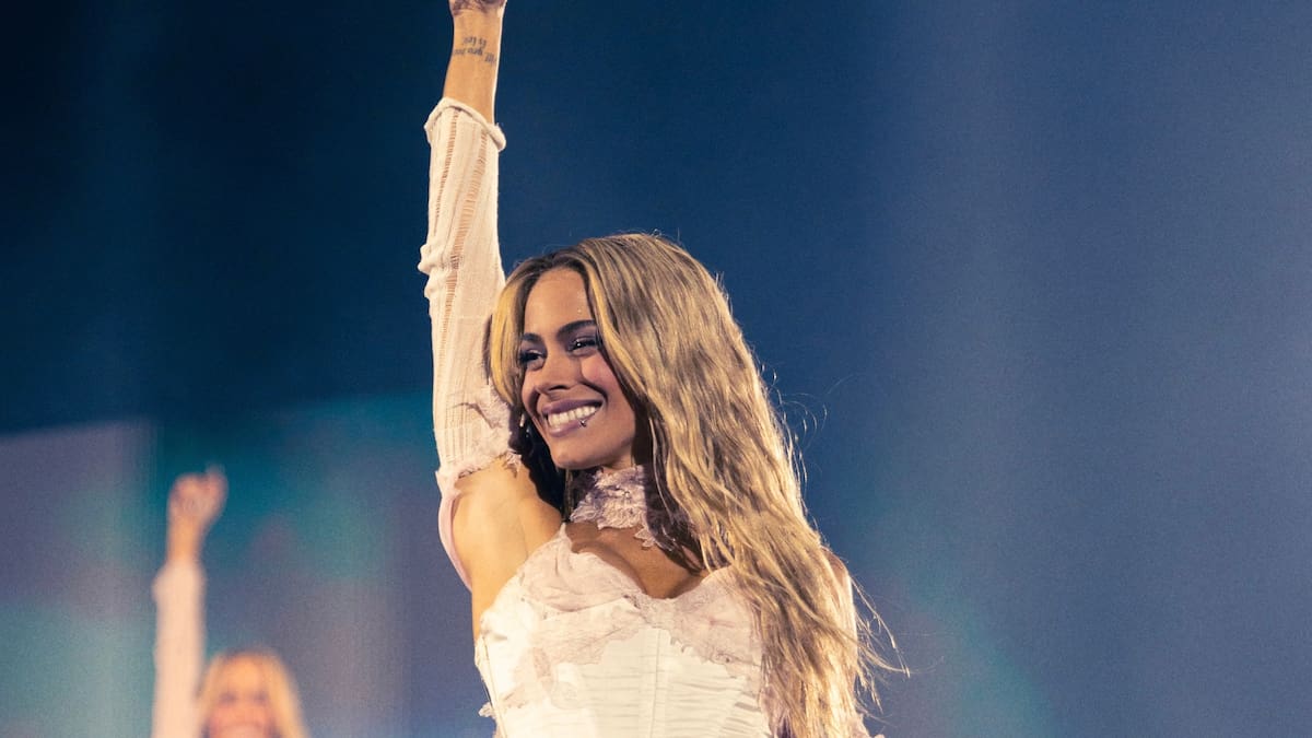 TINI ficha a Rodrigo de Paul y a Lionel Messi para el vídeo musical de su nueva canción 'Dos amantes'