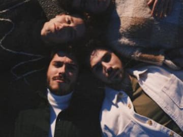 Per què no balleu?, els Vienna i lAdrià Salas sen van de festa