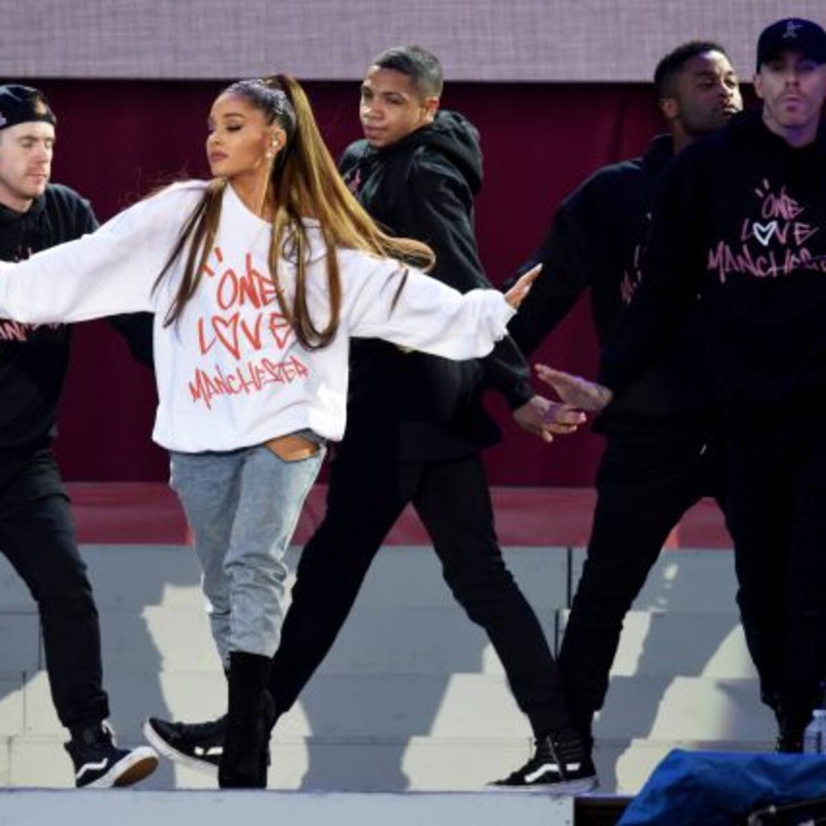 ¡Boom! Ariana Grande regresó con esta canción