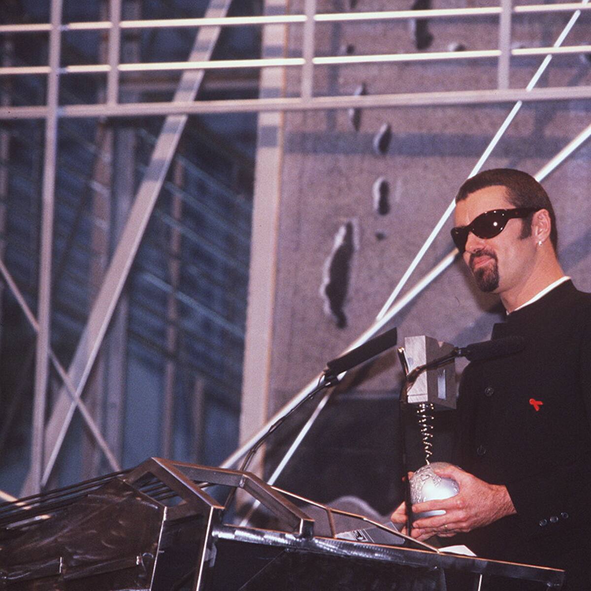 Treinta años de 'Older': el disco elegante y melancólico con el que George Michael sobrevivió a sí mismo