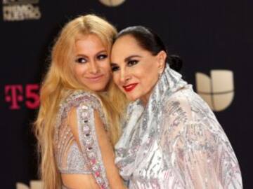 Paulina Rubio comparte sus primeras palabras tras el fallecimiento de su madre, Susana Dosamantes