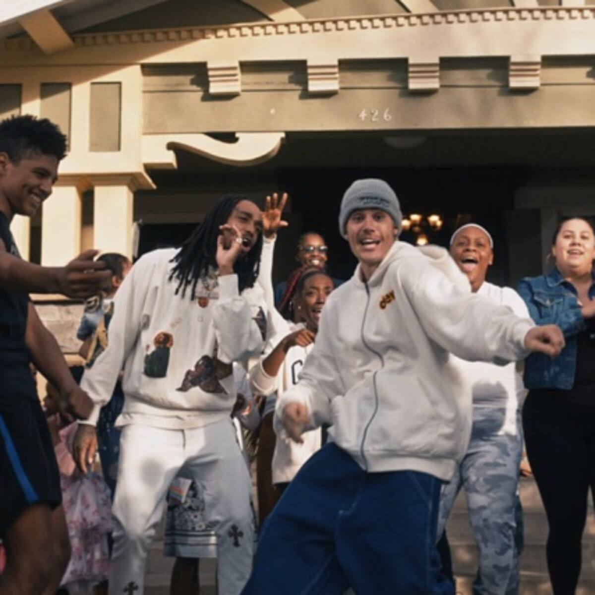 Justin Bieber y Quavo en "Intentions"