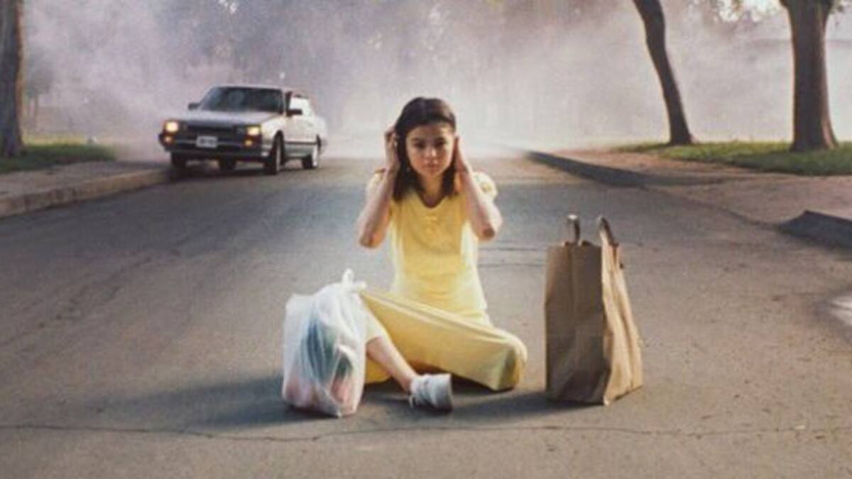 El extraño video de Selena Gómez