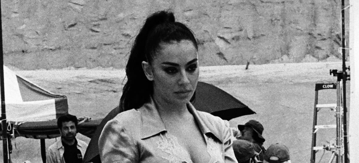 Charli XCX lanza 'Camera'.