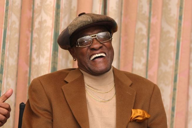 Billy Paul riéndose en la pre-party de los Grammy en 2008.