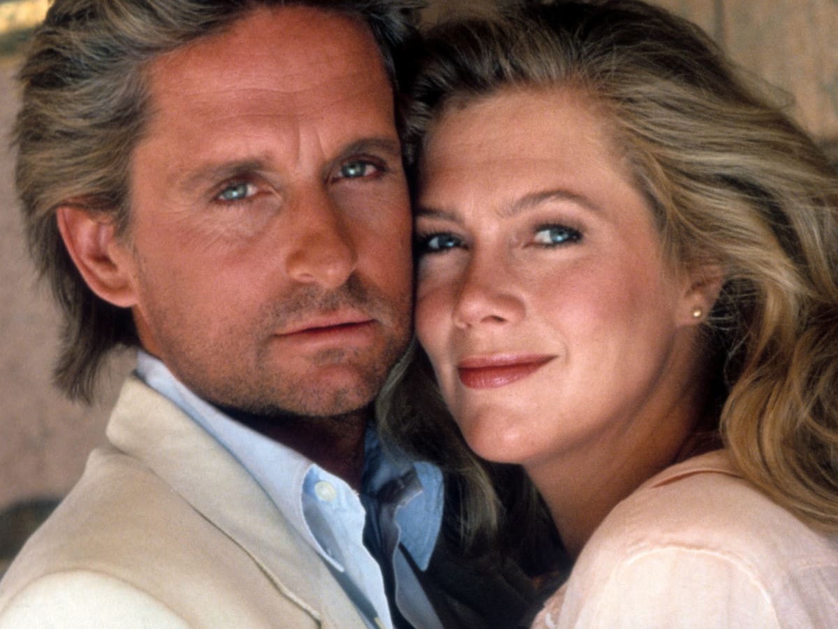 Sale a la luz la verdad sobre Kathleen Turner, Michael Douglas y su relación tras el rodaje de ‘Tras el corazón verde’