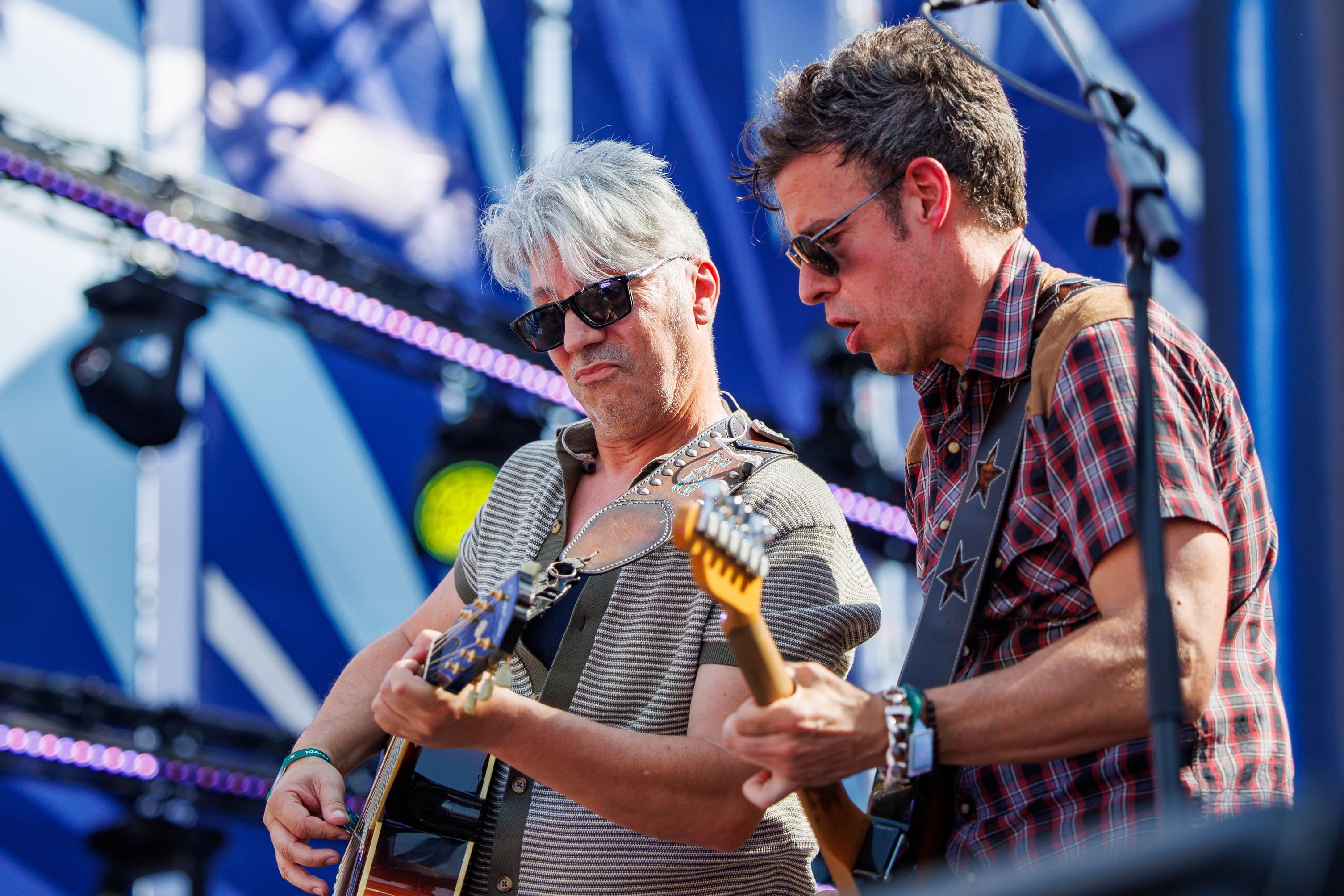 Un evento espectacular repleto de la mejor música de la década de los 90 que nos transportó a miles de recuerdos en nuestra memoria de la mano de artistas como Chimo Bayo, King Africa, Seguridad Social, Rebeca, Blackbox y muchos más repartidos en 5 escenarios.