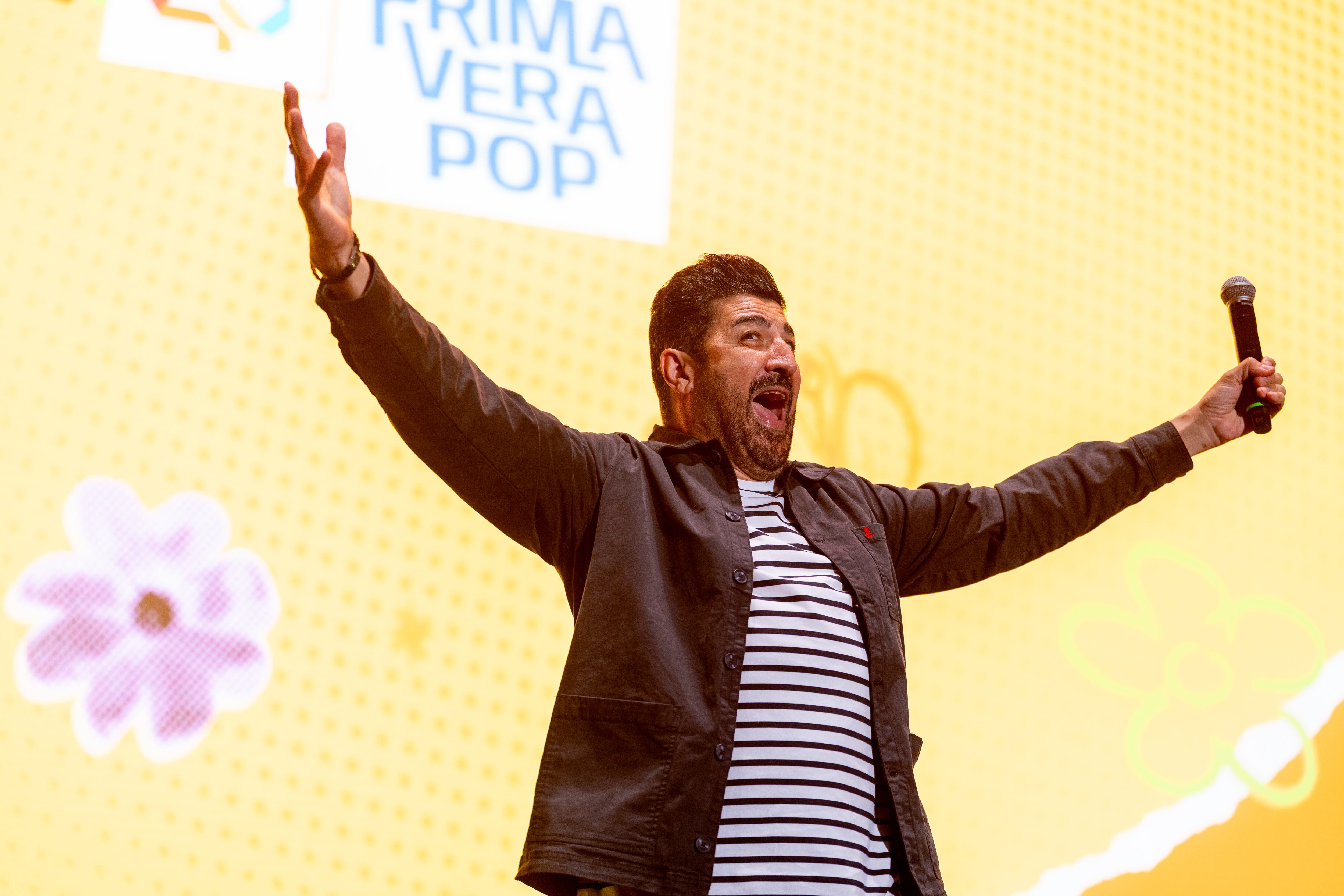 Tony Aguilar tampoco se quiso perder esta noche en su querida Badalona