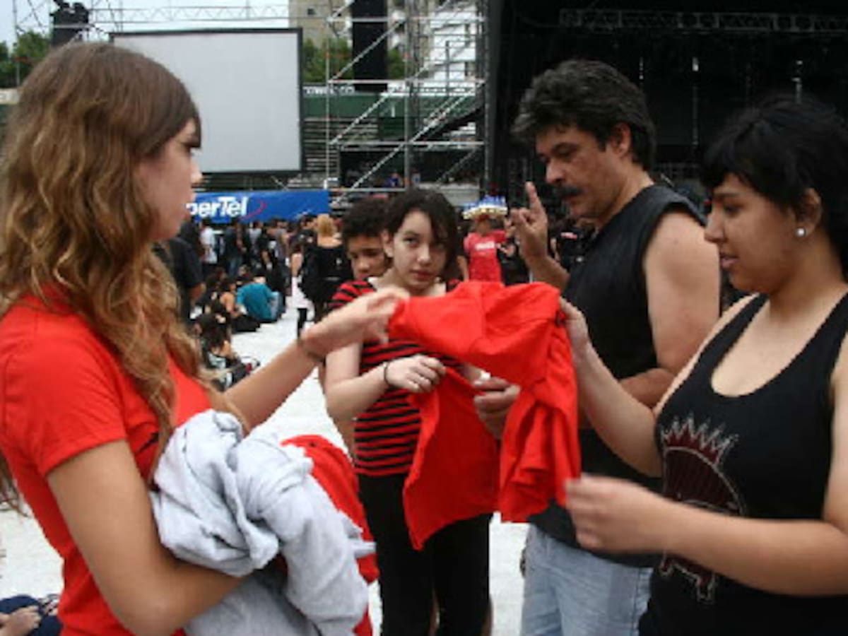 Regalamos remeras en el show