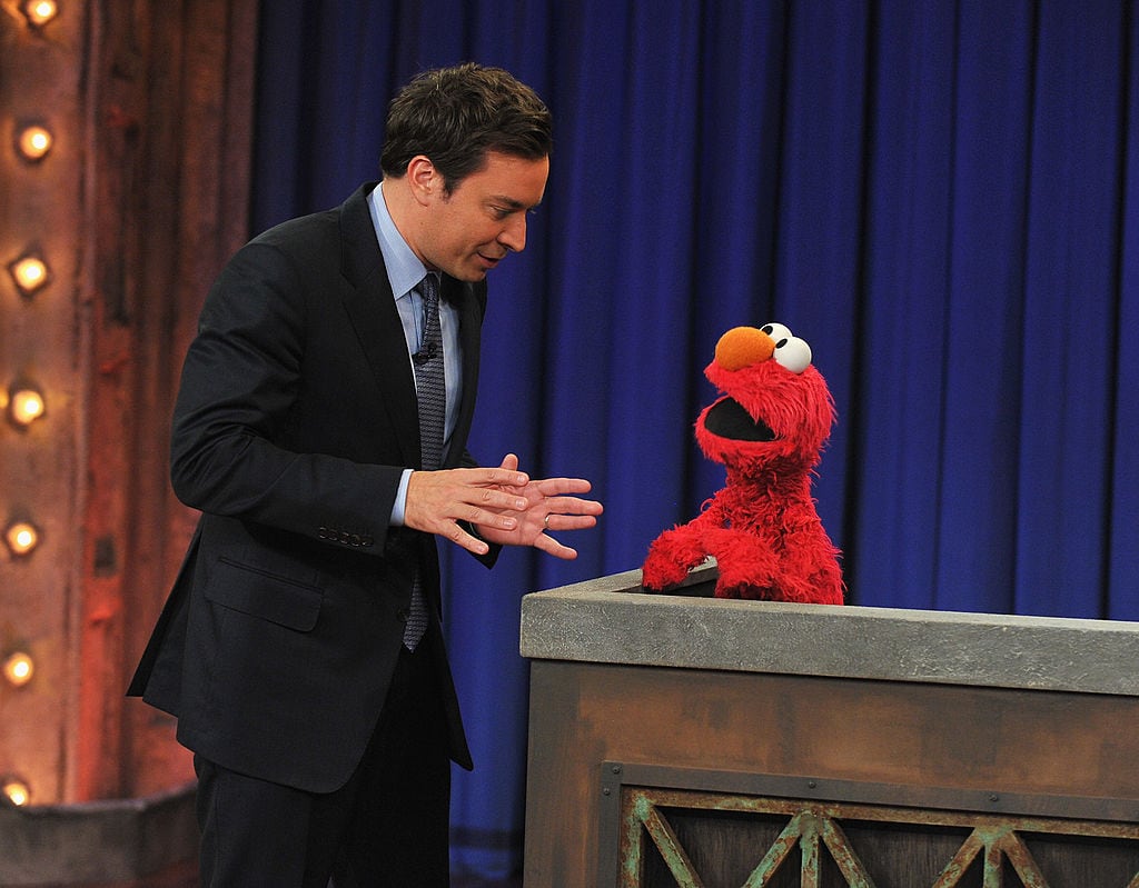 Elmo visita &quot;Late Night With Jimmy Fallon&quot; en 2012