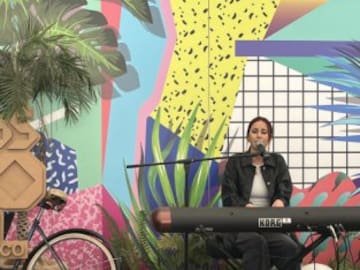 Vicco desvela cómo sería una nochentera sostenible y actúa tras el Benidorm Fest