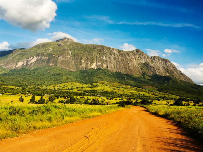 El Pico Mulanje, en Malaui, forma parte del Archipiélago Montano del Sudeste Africano.