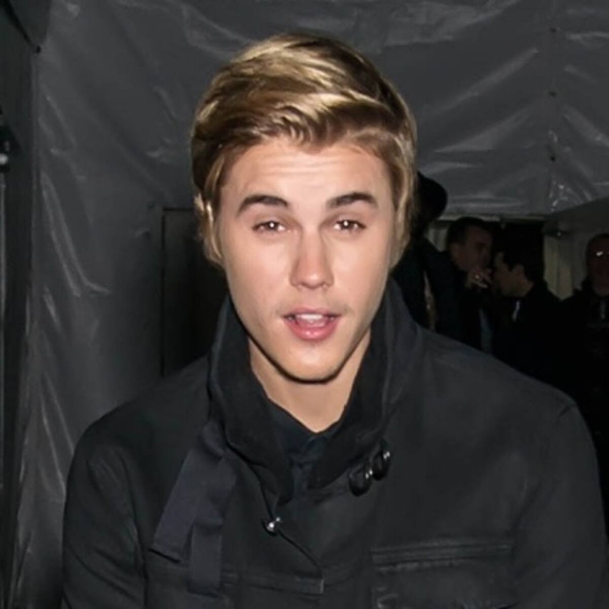 Justin Bieber celebra su 21 cumpleaños en una isla privada del Caribe