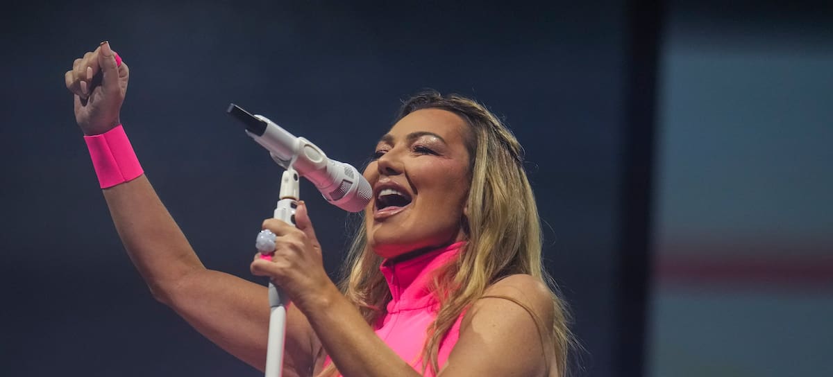 Amaia Montero en un concierto de La Oreja de Van Gogh