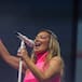 La oreja de Van Gogh, sorprende a Amaia Montero en el primer concierto tras su cumpleaños: “Madre mía, madre mía, madre mía”