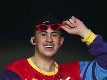 BAD BUNNY COMPARTE POR PRIMERA VEZ UNA FOTO CON SU NOVIA