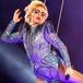Lady Gaga se vuelve viral por un vídeo de uno de uno de sus shows: ¿Lleva un escudo invisible?