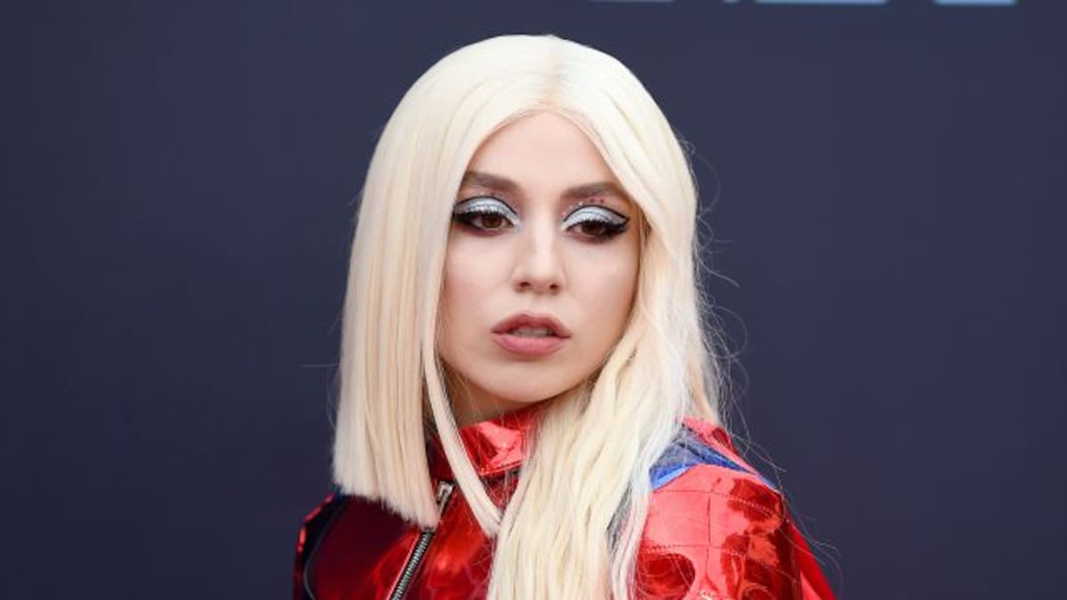 Ava Max desvela nuevas canciones (‘In the dark’ y ‘Last night on Earth’) del disco ‘Diamonds and Dancefloors’