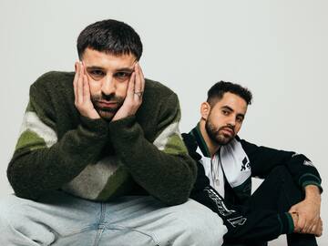 Uri Santafé & Lamliki reviuen l’himne ‘BOIGxTU’ amb col·laboració de Pep Sala