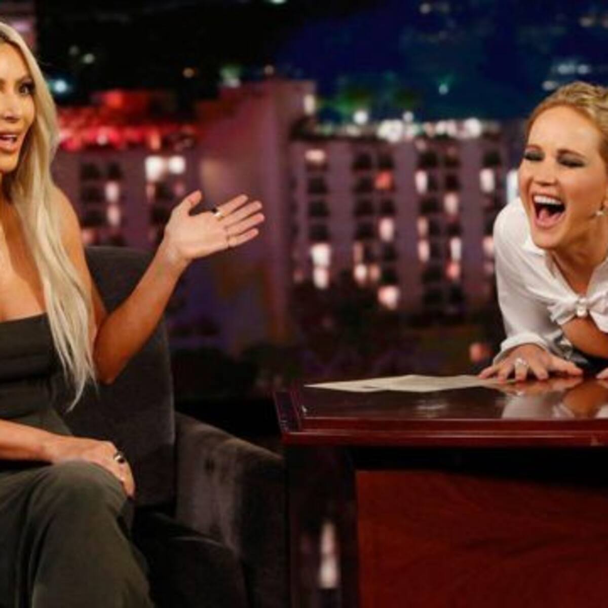 Jennifer Lawrence hizo las preguntas incómodas que siempre quisimos saber de Kim Kardashian