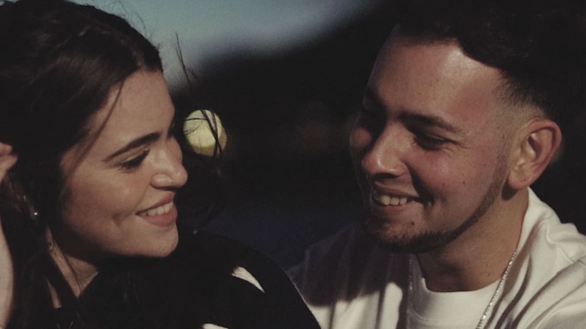 Hilario estrena su el videoclip de 'Bajo la luna', su nueva canción | LOS40