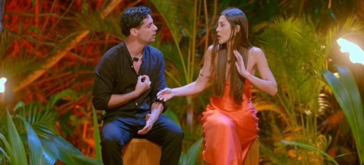 Christian y Mar se reencuentran en la hoguera en 'La isla de las tentaciones 10'.