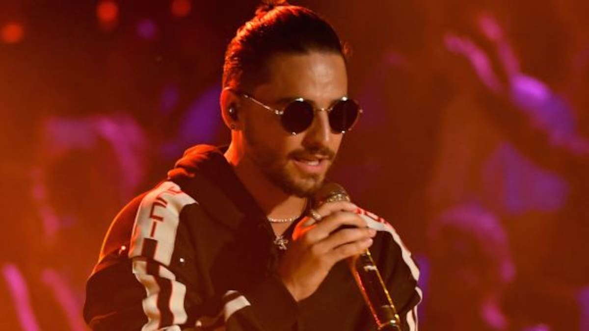 ¡Era hora! Así confirmó su noviazgo Maluma