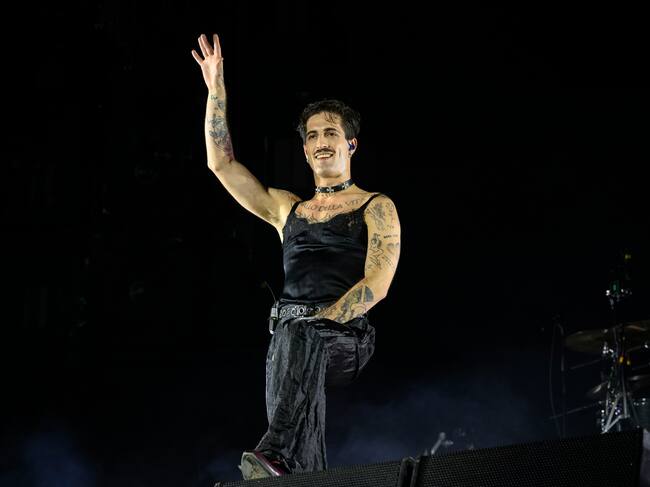 Damiano David en la actuación de Måneskin en el Rock en Seine Festival