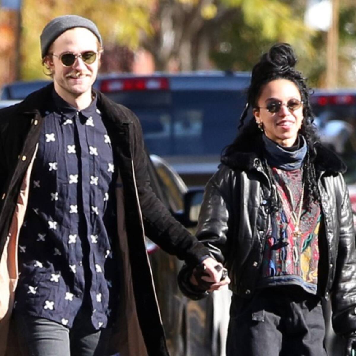 Robert Pattinson se comprometió con su novia FKA Twigs