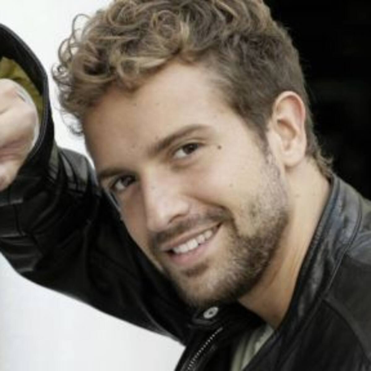 LOS40 te invitan a conocer a Pablo Alborán