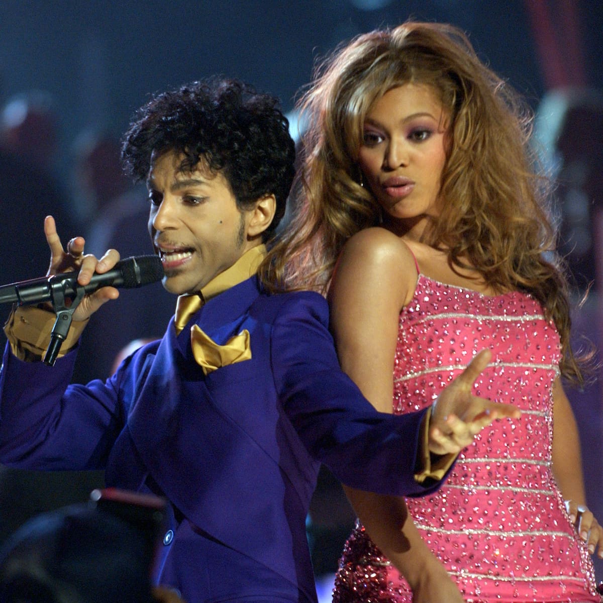 Beyonce, “asustada y nerviosa”, encontró en Prince “a un maestro generoso… y mi mentor”