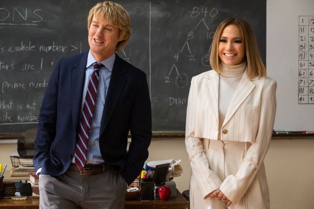 Charlie (Owen Wilson) y Kat (Jennifer Lopez) en &#039;Cásate Conmigo&#039;