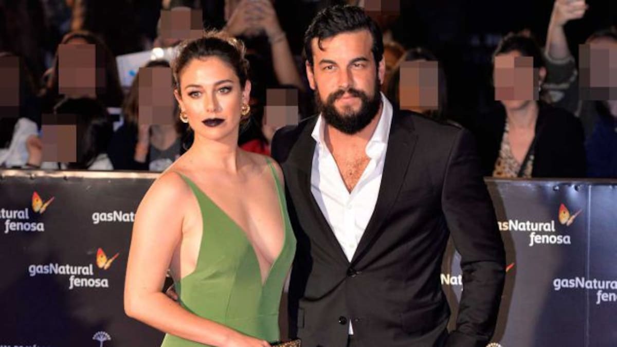 Mario Casas y Blanca Suárez publican su primera foto juntos
