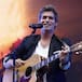 Carlos Baute y el empujón a su hija pequeña mientras bailaba ‘El Chisme’