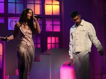 La noche de anoche: la canción de los mil millones de Rosalía y Bad Bunny que inició los rumores de una relación