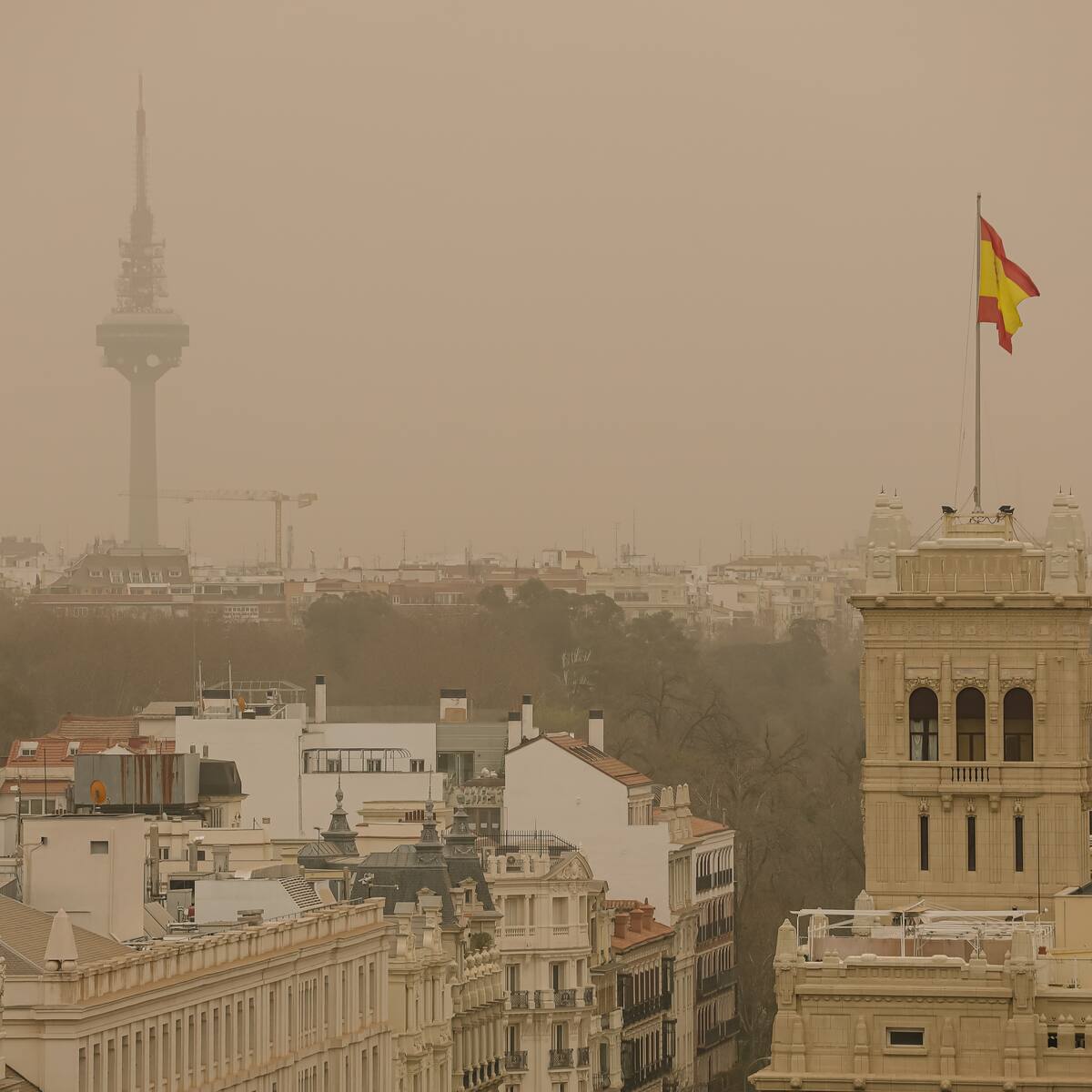 Fin de semana de lluvia de barro en España: ¿dónde lloverá y habrá calima?