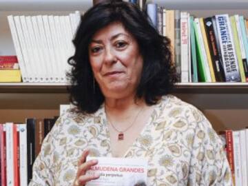 Sara Carbonero, Alejandro Sanz o Vanesa Martín entre las celebs que dan su último adiós a Almudena Grandes