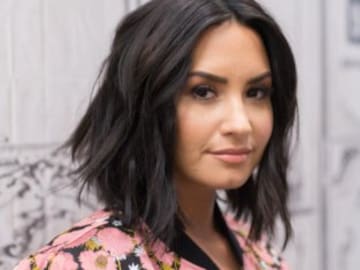 Demi Lovato anuncia que se identifica como persona no binaria