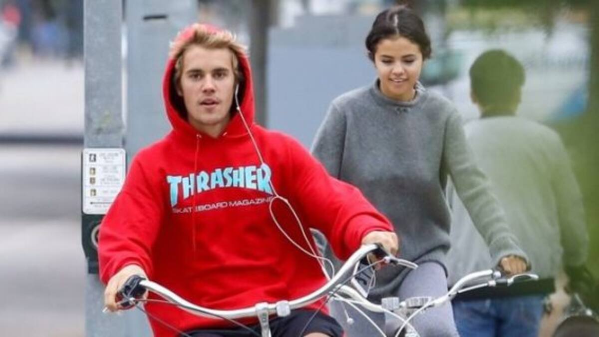 Justin Bieber y Selena Gómez no logran esconderse y publican más fotos juntos