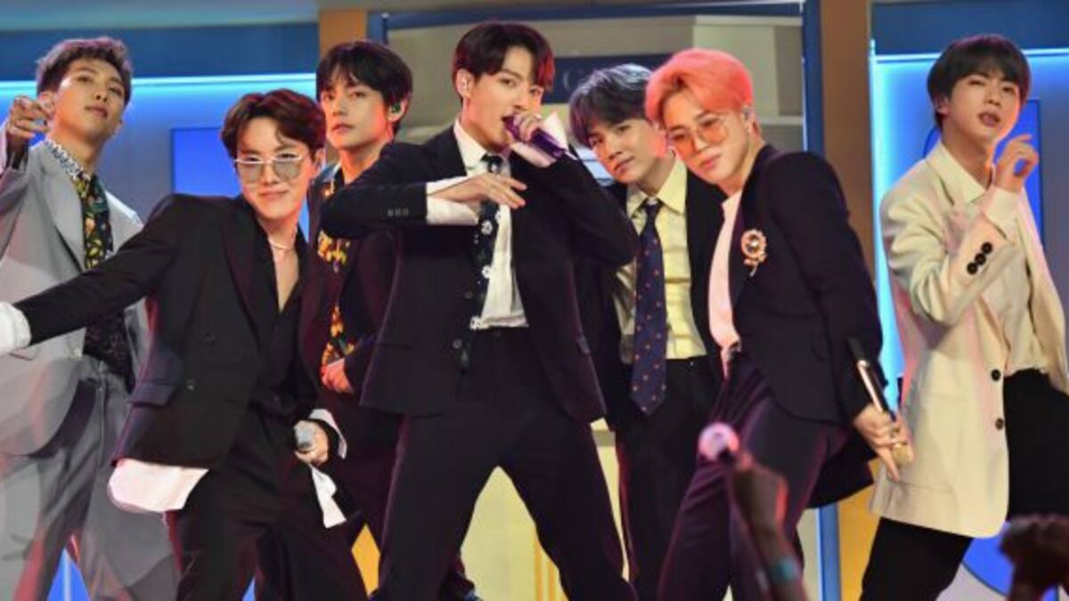 Jimin de BTS se emocionó en el primer concierto de su gira