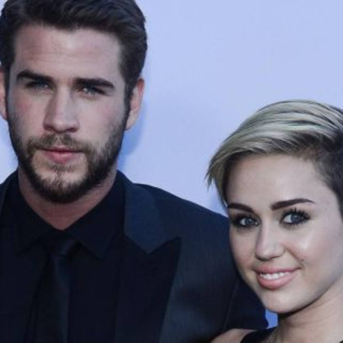 ¡Miley Cyrus y su prometido Liam Hemsworth juntos!