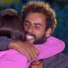 Adara Molinero y Asraf Beno sellan su amistad con un abrazo en ‘Supervivientes’ y muchos lo cuestionan
