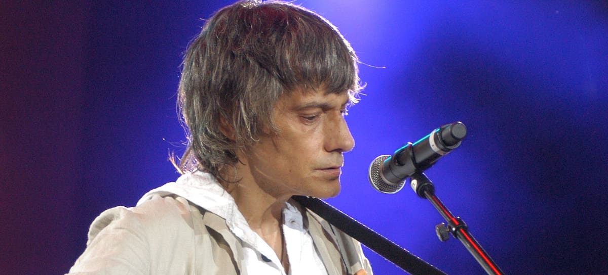 Antonio Vega en el 40º aniversario de LOS40 Principales en el Vicente Calderón.
