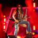 Lenny Kravitz comparte su decisión tras el concierto en el que una fan le arrancó cuatro rastas