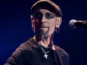 Fito y Fitipaldis publicará su séptimo disco de estudio en otoño